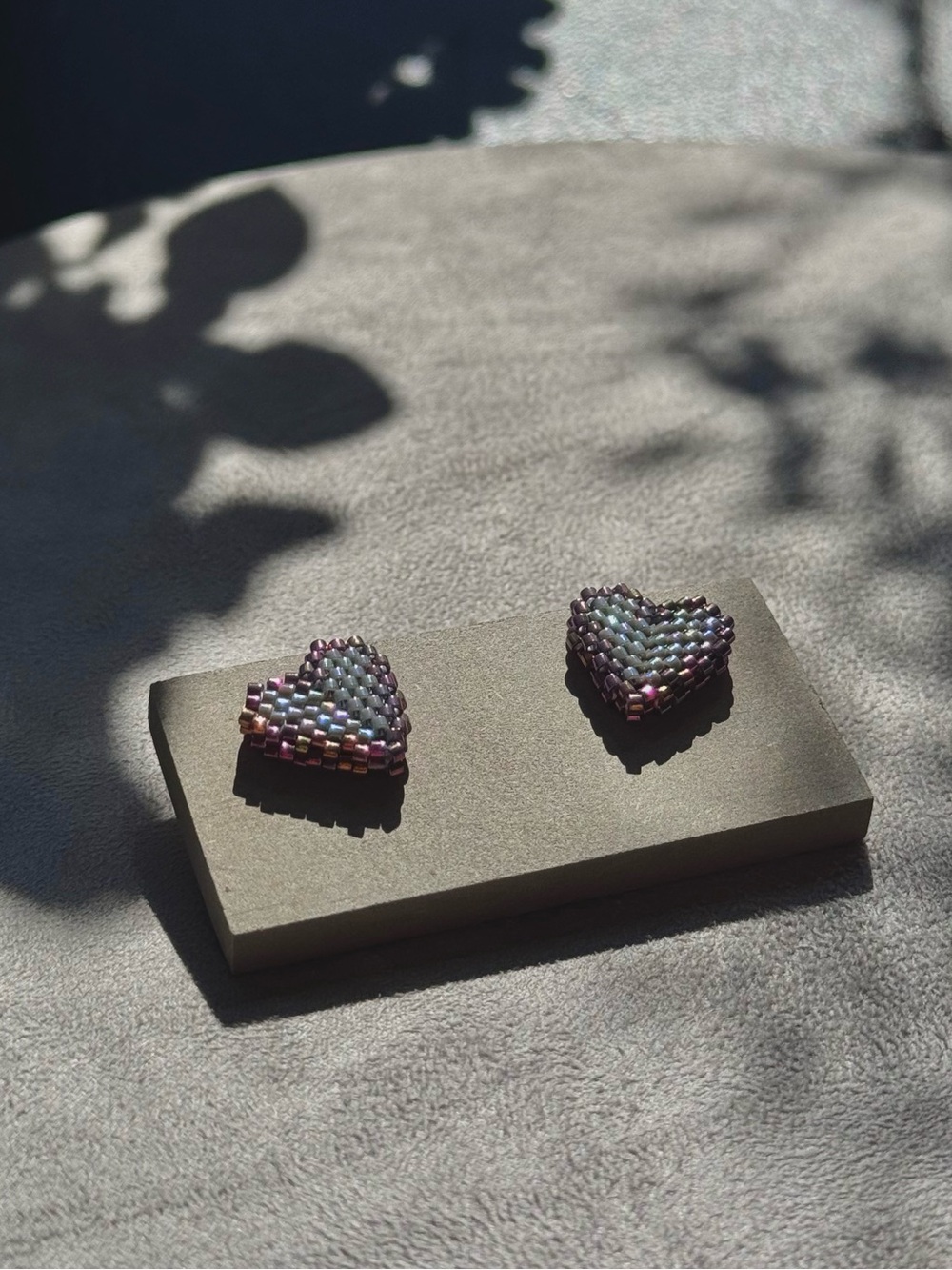 Handmade Miyuki Heart Studs | Hypoallergenic Iridescent Earrings